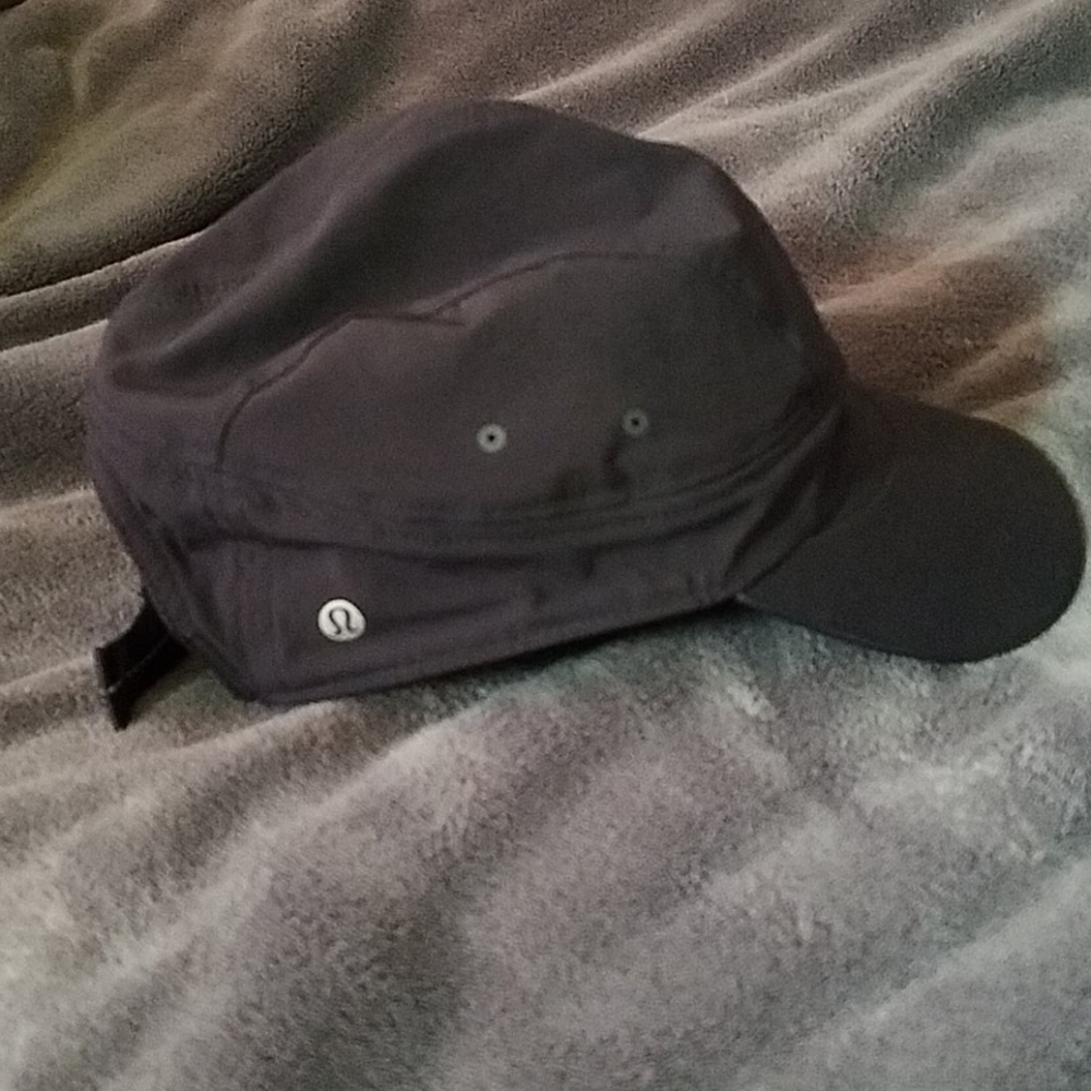 Lululemon Cap - Picture 4 of 5